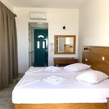 Mykali Hotel Питагорио Екстериор снимка