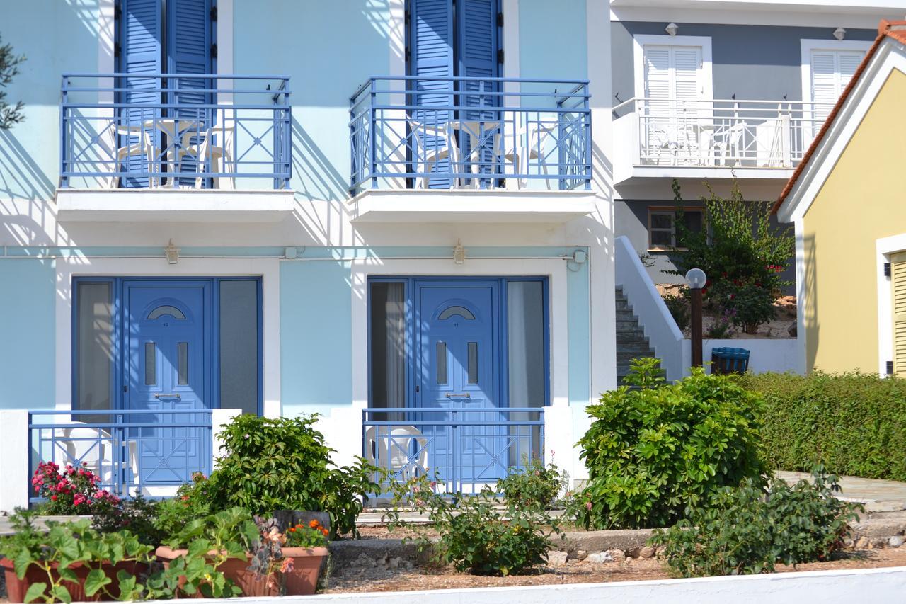 Mykali Hotel Питагорио Екстериор снимка